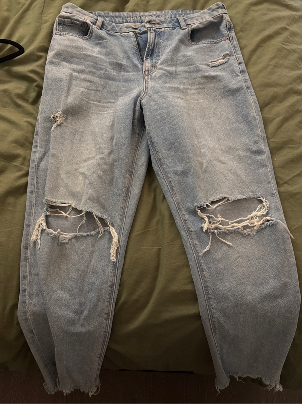 American Eagle Outfitters Light Wash Distressed Curvy Mom Jeans